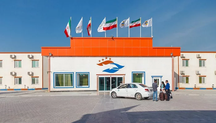 سفربازی - ساختمان هتل خلیج فارس